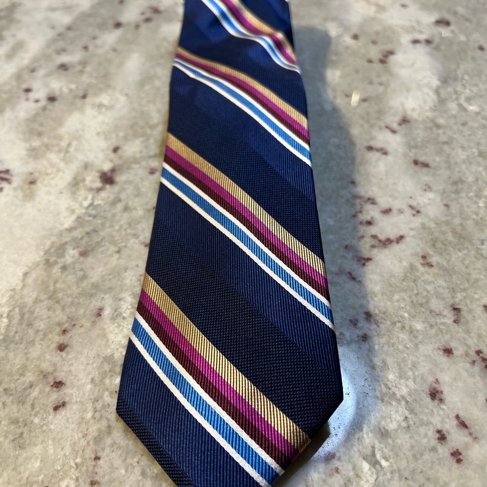 Wurkin Stiffs Mens Navy Blue Magenta Gold Striped Silk Blend Necktie Accessory